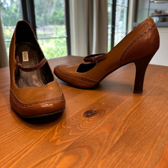 Alfani two-tone Frankie Mary Jane - Picture 4 of 9